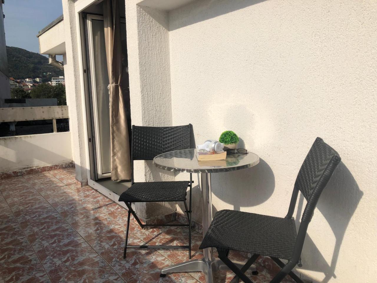 Villa Merci בודווה מראה חיצוני תמונה
